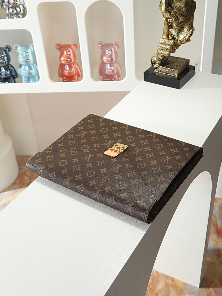 ルイヴィトン バッグ 新作 Louis Vuitton フォルダー・マーク メンズ ブラウン GI0721 ルイヴィトン メンズバッグ ランキング - 画像 (6)