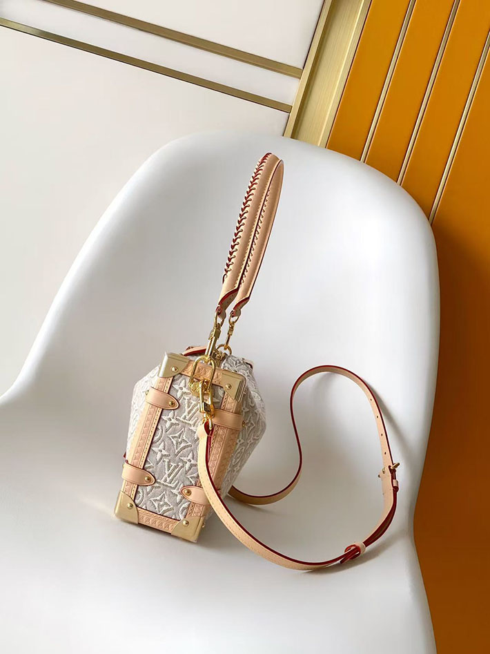 ルイヴィトン バッグ 新作 Louis Vuitton サイドトランク MM エンブレム ポプラ M2A145 ルイヴィトン バッグ 人気順 - 画像 (9)