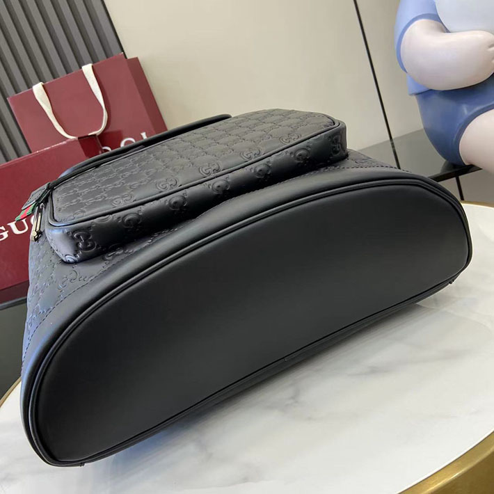 グッチ直営アウトレット店 GUCCI GGエンブレム ミディアム バックパック ブラック 854750 AAFWC 1048 グッチ リュック アウトレット - 画像 (4)