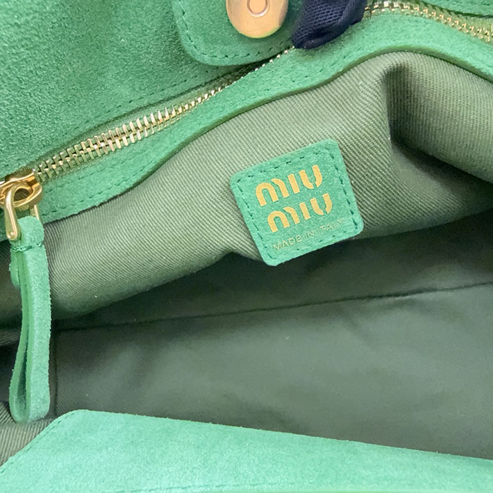 最高級MiuMiuスーパーコピー ミュウミュウ レザー ハンドバッグ キャラメル/ラーチグリーン 5BA304_2IFL_F04YM Miumiu バッグ 安い - 画像 (2)