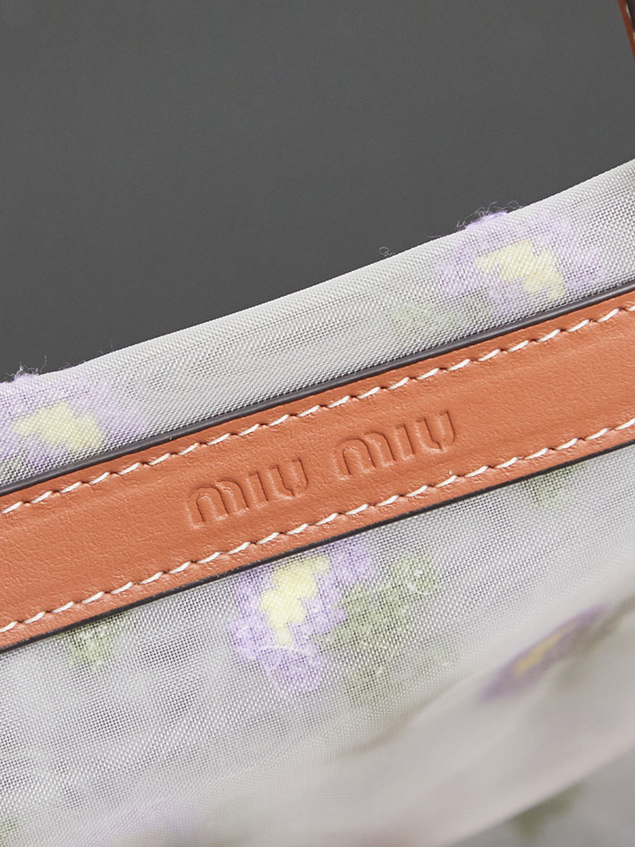 最高級MiuMiuスーパーコピー ミュウミュウ エンブロイダリーメッシュ トップハンドルバッグ コニャックブラウン 5BA310_2IHV_F0046 Miumiu トートバッグ 布 - 画像 (4)