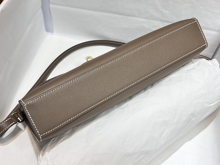 エルメスコピー通販 HERMES ケリーエラン エトゥープ マダム ゴールド金具 ケリーエラン H085208CC18 ケリーエラン 定価 - 画像 (5)