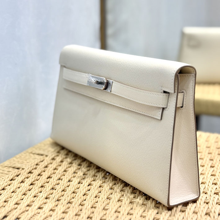 エルメスコピー通販 HERMES ケリーエラン クレ シェブルミゾル シルバー金具 ケリーエラン H085885CK10 ケリーエラン コーデ - 画像 (6)