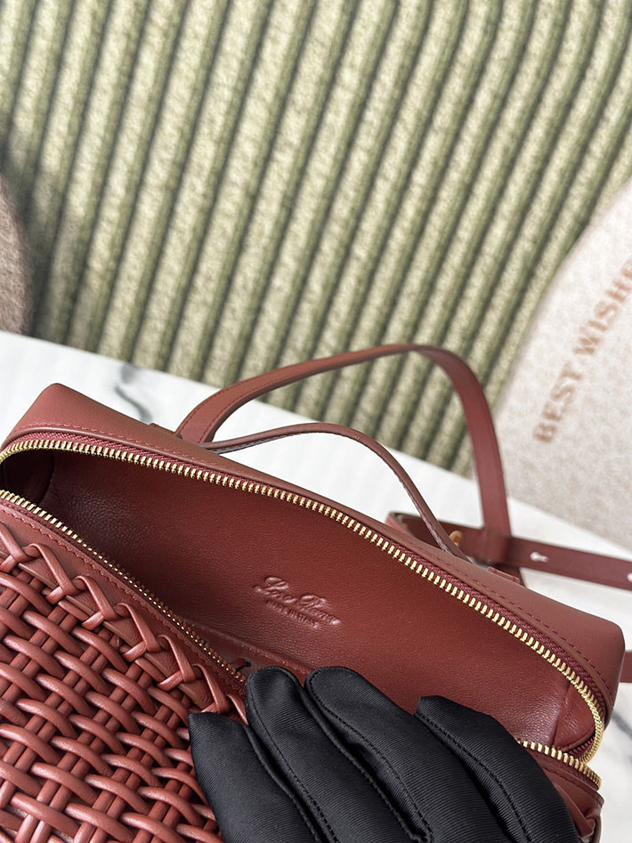 最高級ロロピアーナスーパーコピー Loro piana エクストラ・ポケット・ポーチ L19 アズキビーンズ 2634404 ロロピアーナ バッグ L19 - 画像 (2)