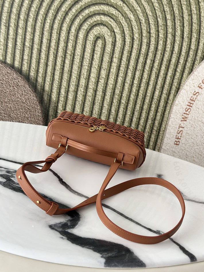 最高級ロロピアーナスーパーコピー Loro piana エクストラ・ポケット・ポーチ L19 ブラウン 2634407 ロロピアーナ バッグ レディース - 画像 (5)