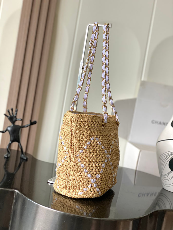 シャネル 新作バッグ 2026 CHANEL スモールショッピングバッグ ベージュ ホワイト AS5811 B22059 U6018 シャネル トートバッグ 新作 2026 - 画像 (11)