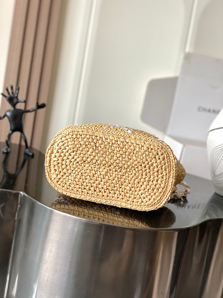 シャネル 新作バッグ 2026 CHANEL スモールショッピングバッグ ベージュ ホワイト AS5811 B22059 U6018 シャネル トートバッグ 新作 2026 - 画像 (8)