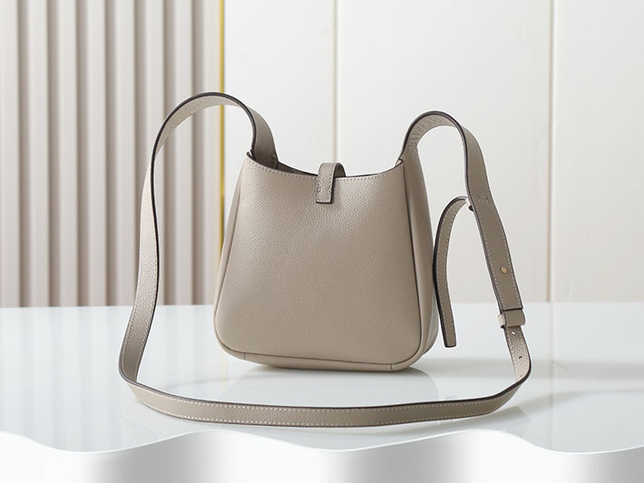 最高級トリーバーチスーパーコピー TORY BURCH ミラー スウィングバッグ soft cement 185793 トリーバーチ バッグ アウトレット - 画像 (8)
