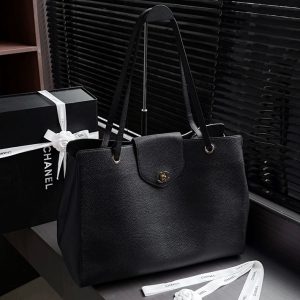 シャネル トートバッグ 公式