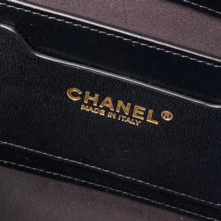 シャネル 新作バッグ 2026 CHANEL CCロゴ スモール ショッピング バッグ ベージュ ブラック AS5951 B22647 U6027 シャネル バッグ アウトレット - 画像 (3)