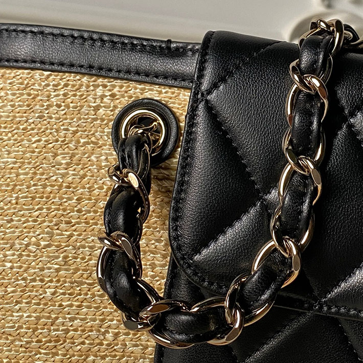 シャネル 新作バッグ 2026 CHANEL ラージ ショッピング バッグ ベージュ ブラック AS5952-B23640-U8798 シャネル バッグ 安い順 - 画像 (7)