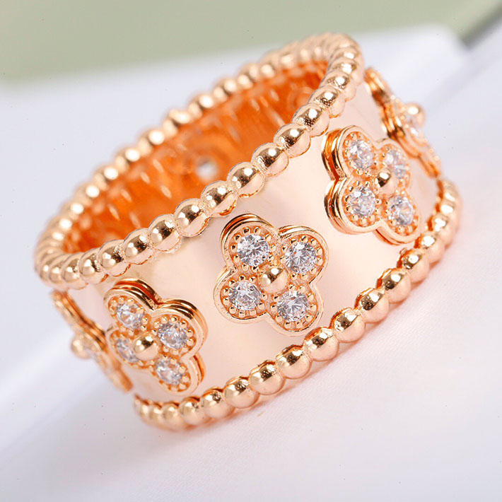 最高級ヴァンクリーフスーパーコピー VanCleef&Arpels ペルレ クローバー リング ローズゴールド ダイヤモンド スモールモデル VCARO9NB49 ヴァン クリーフ 指輪 ペルレ - 画像 (4)