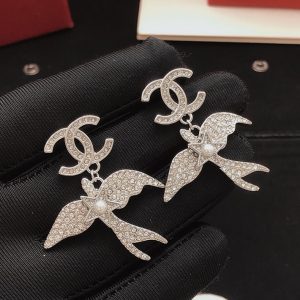 シャネル ピアス 公式