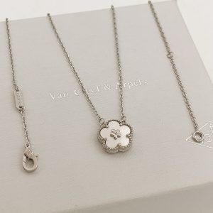 ヴァンクリーフネックレスコピー