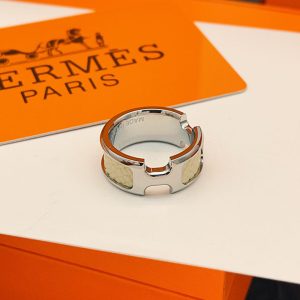エルメス 指輪 シルバー