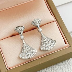 ブルガリ ピアス アウトレット