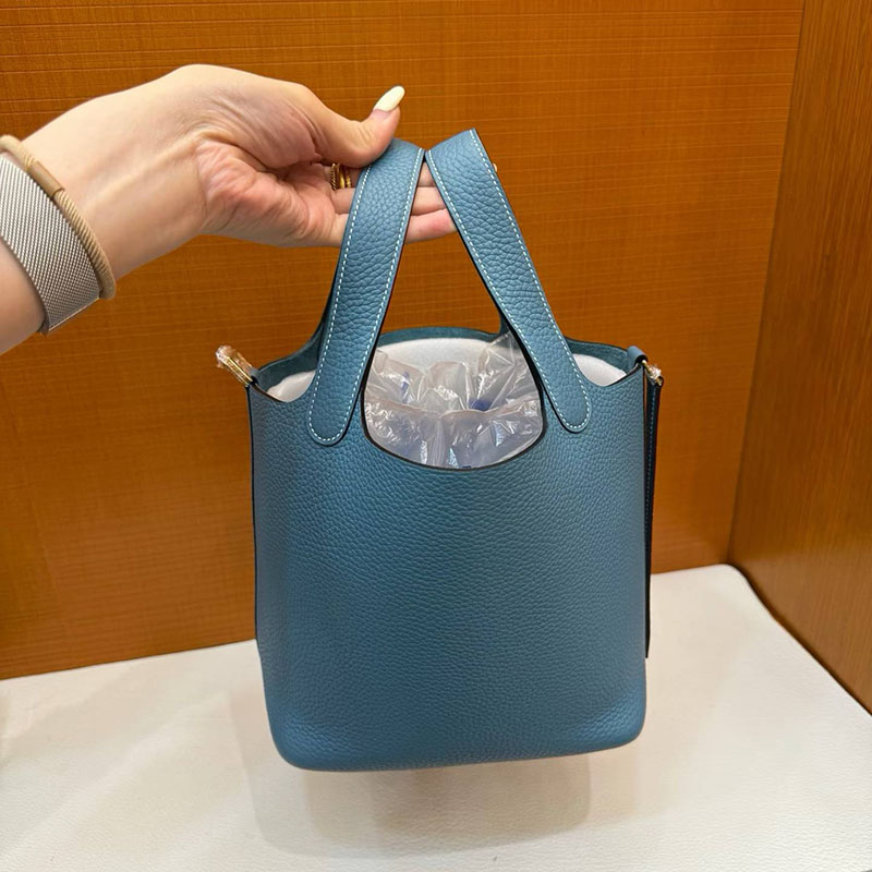エルメスコピー通販 HERMES ピコタンロックPM ニューブルージーン トリヨンクレマンス ゴールド金具 H056289CCD2 エルメス ピコタン人気色 - 画像 (3)