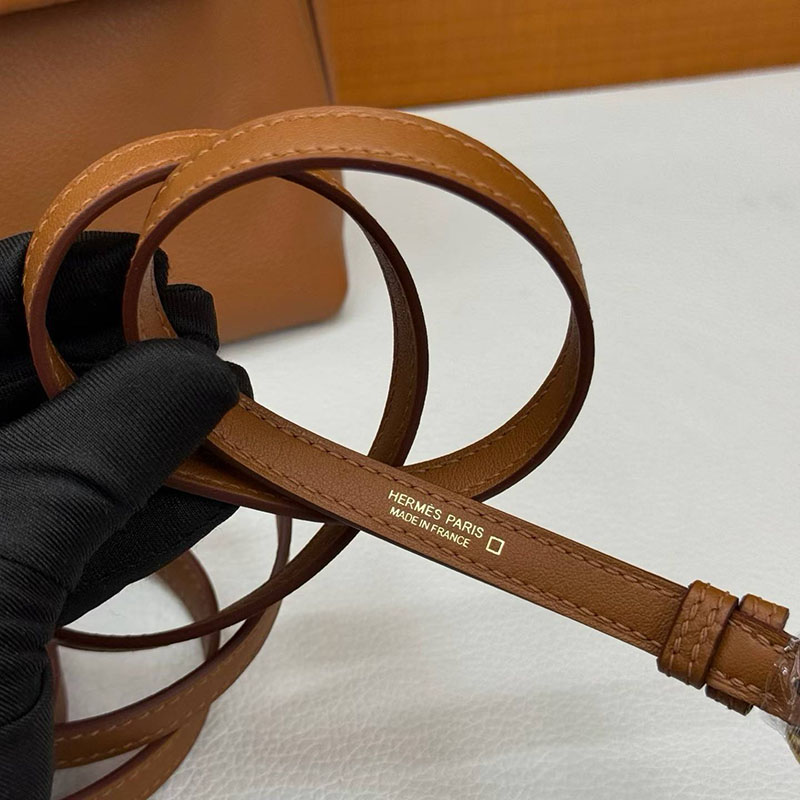 エルメスコピー通販 HERMES ミニ ヴァンキャトル ゴールド ヴォー・ヴォリュプト/クロコダイル ゴールド金具 2634605 ヴァンキャトル ミニ 定価 - 画像 (2)