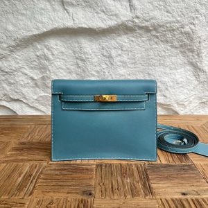 エルメス リュック 公式