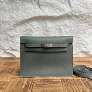 エルメス リュック レザー