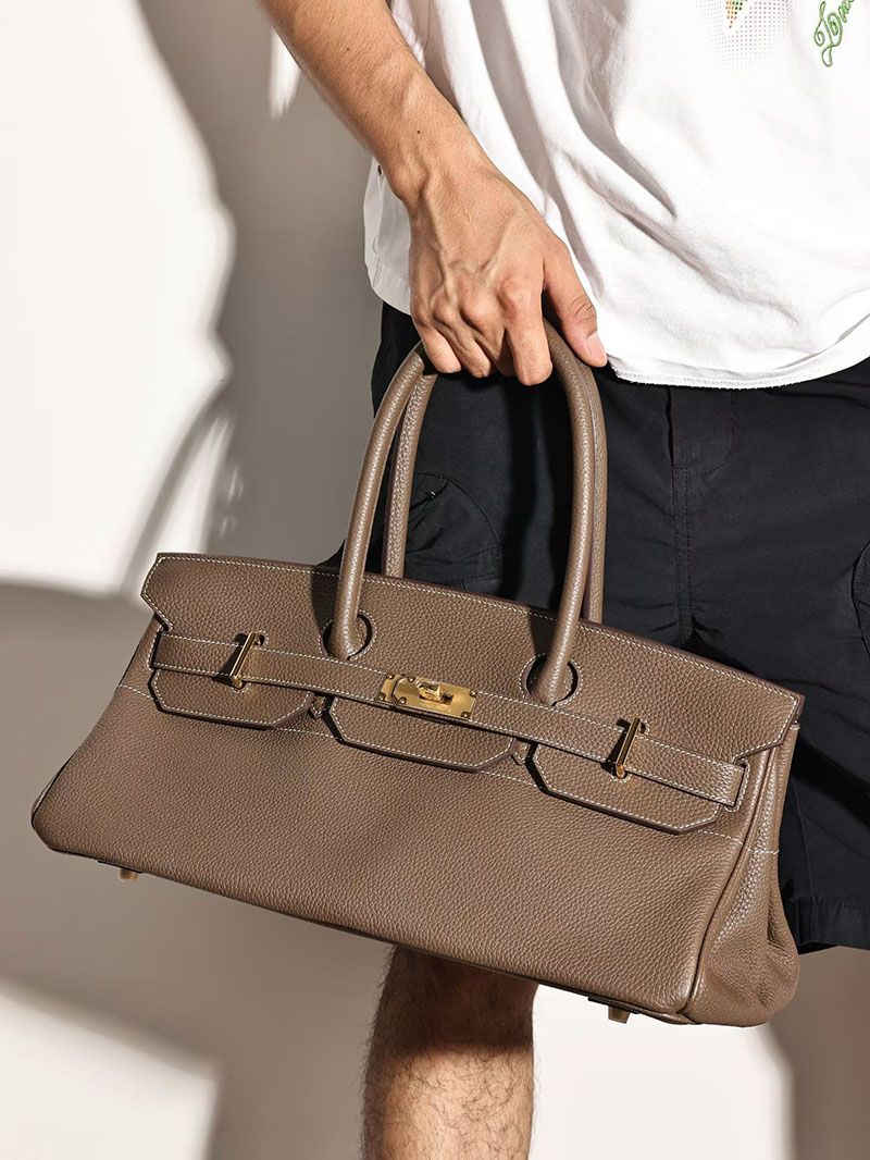 エルメスコピー通販 HERMES ショルダーバーキン42 エトゥープ トリヨンクレマンス ゴールド金具 H044927CC18 バーキン 男性 芸能人 - 画像 (4)