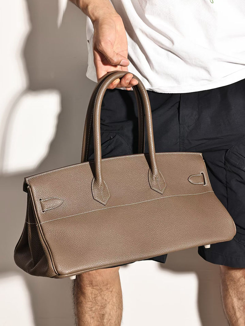 エルメスコピー通販 HERMES ショルダーバーキン42 エトゥープ トリヨンクレマンス ゴールド金具 H044927CC18 バーキン 男性 芸能人 - 画像 (3)