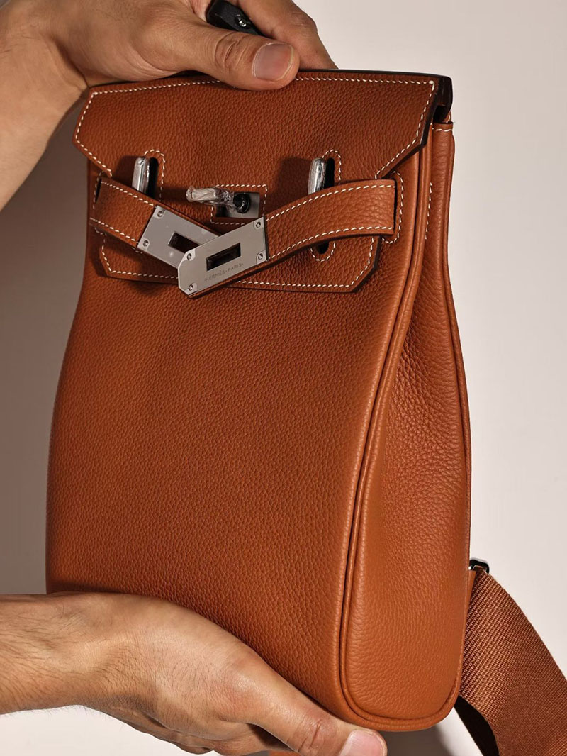 エルメスコピー通販 HERMES ケリーアッカド PM Hac a Dos ゴールド トゴ シルバー金具 H083589CK37 ケリー アッカド PM 定価 - 画像 (5)