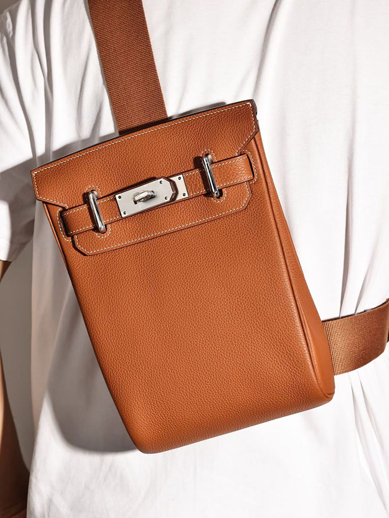 エルメスコピー通販 HERMES ケリーアッカド PM Hac a Dos ゴールド トゴ シルバー金具 H083589CK37 ケリー アッカド PM 定価 - 画像 (4)
