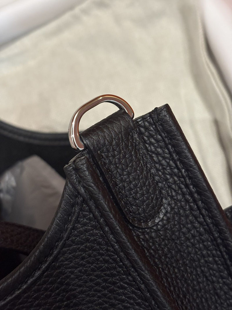 エルメスコピー通販 HERMES エヴリン3 23 黒 ブラック トリヨンクレマンス シルバー金具 H087941CK89 エルメス エヴリン 23 - 画像 (5)