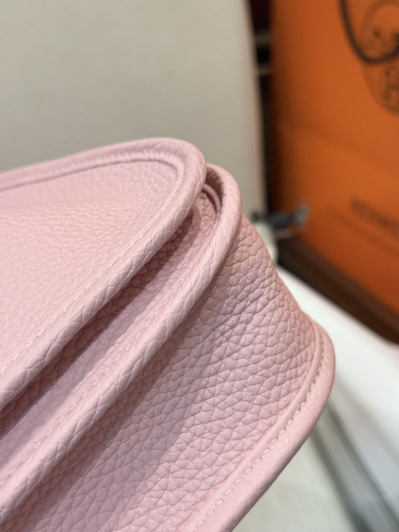 エルメスコピー通販 HERMES エヴリン3 23 ローズサクラ トリヨンクレマンス シルバー金具 H087941CK3Q エルメス エヴリン 定価 - 画像 (9)