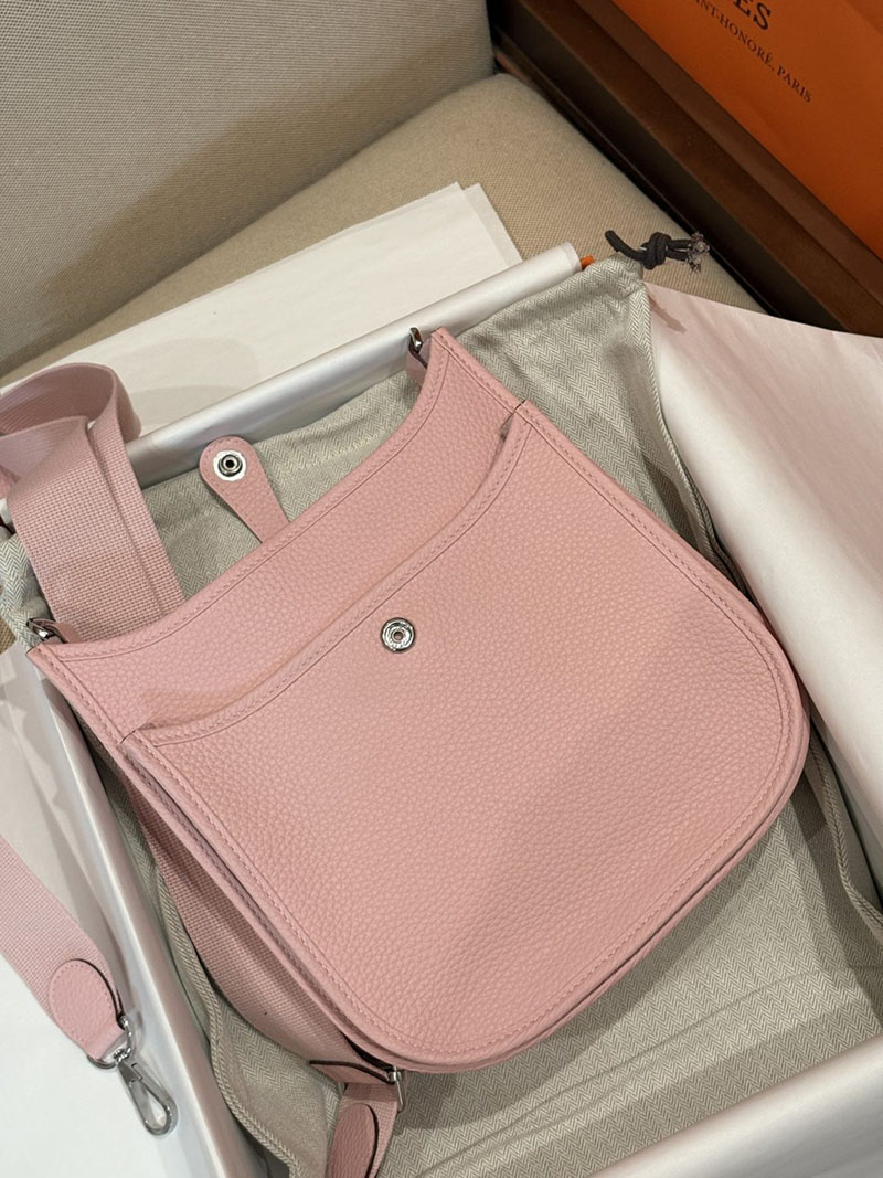 エルメスコピー通販 HERMES エヴリン3 23 ローズサクラ トリヨンクレマンス シルバー金具 H087941CK3Q エルメス エヴリン 定価 - 画像 (4)