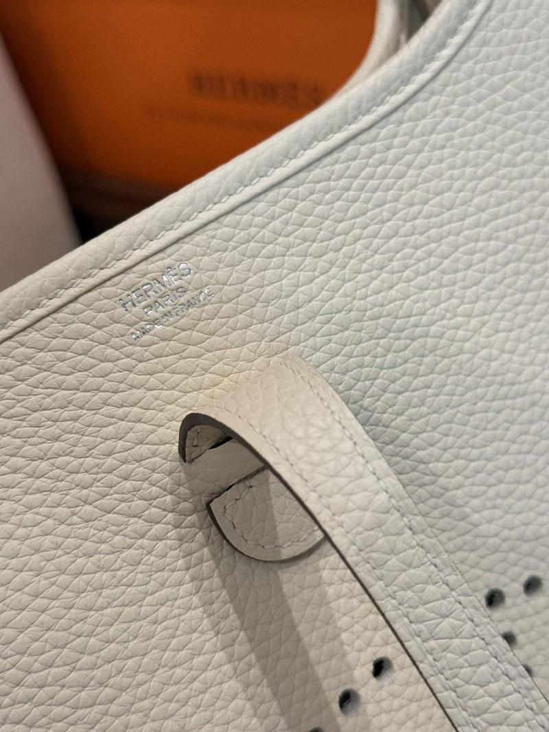 エルメスコピー通販 HERMES エヴリン3 23 クレ トリヨンクレマンス シルバー金具 H087941CK10 エルメス ショルダーバッグ エブリン - 画像 (9)