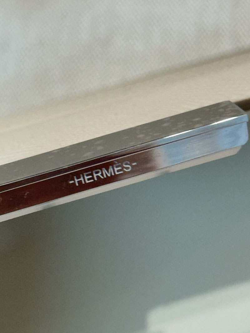 エルメスコピー通販 HERMES コンスタンス 24 ミロワール クレ ヴォーエプソン シルバー金具 H075195CK10 エルメス コンスタンス 定価 - 画像 (3)