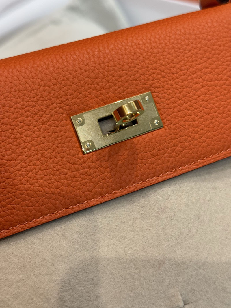 エルメスコピー通販 HERMES Kelly ケリー28 内縫い オレンジ トゴ シルバー金具 H027630CC93 エルメスケリー28内縫い - 画像 (7)