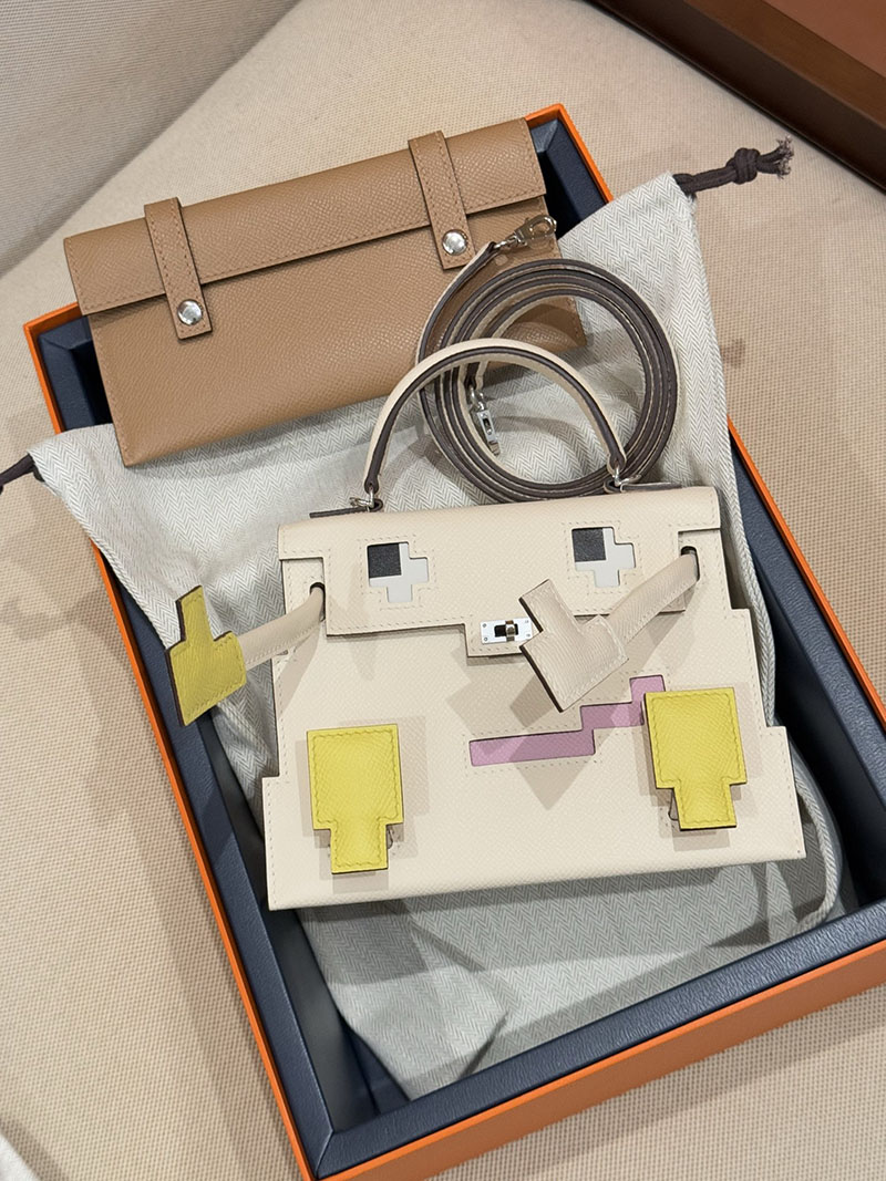 エルメスコピー通販 HERMES ケリードール ピクト ナタ/ライム/チャイ/モーヴシルベストル エプソン シルバー金具 2634680 ケリー バッグ 新作 - 画像 (8)