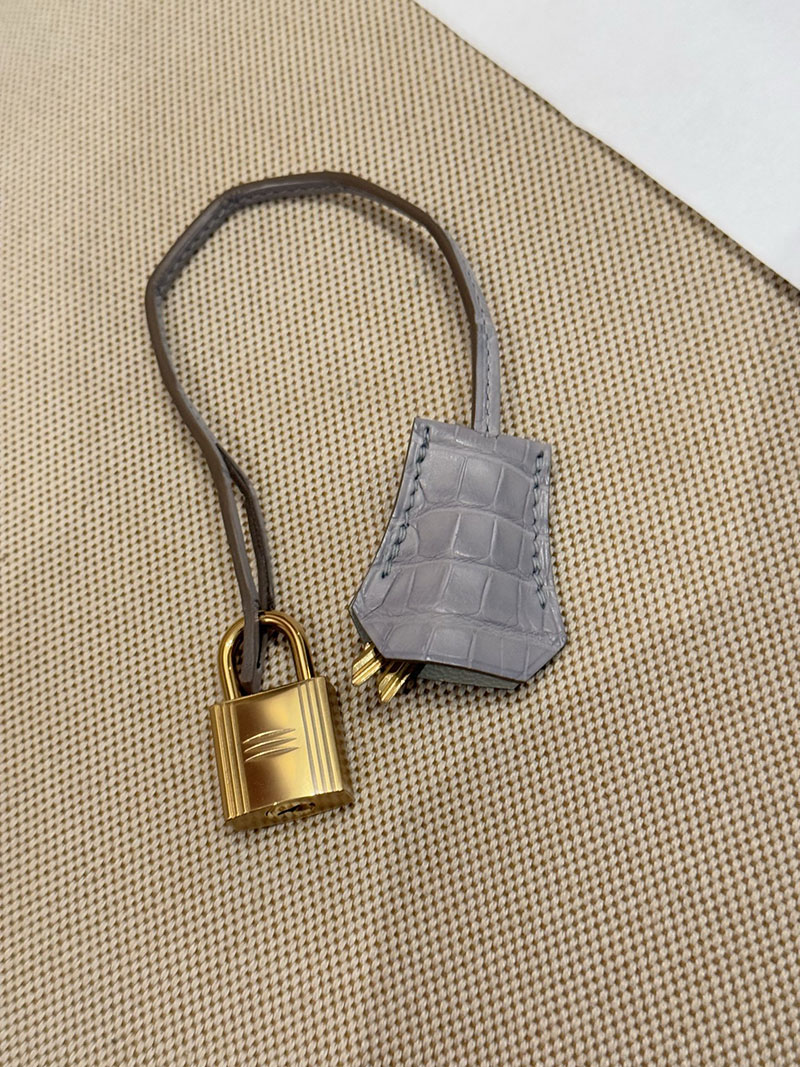エルメスコピー通販 HERMES バーキン25 タッチ パールグレー/ベトン トゴ/クロコダイル ゴールド金具 2634681 エルメス バーキン 25 - 画像 (8)