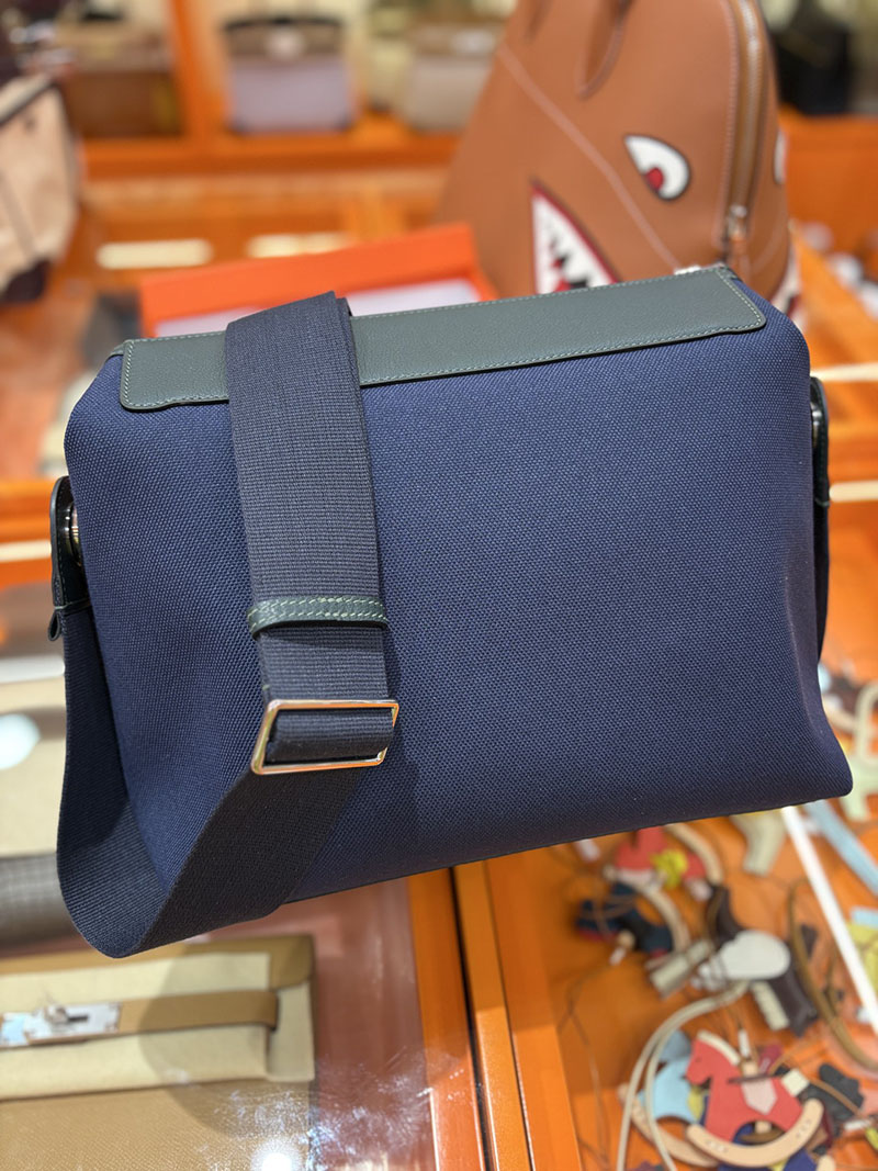 エルメス メンズバッグ HERMES R.M.S 12H bag フール トゥ バッグ ブルーサフィール トワルアッシュ シルバー金具 H084261CK73 エルメス メンズバッグ 人気 - 画像 (4)