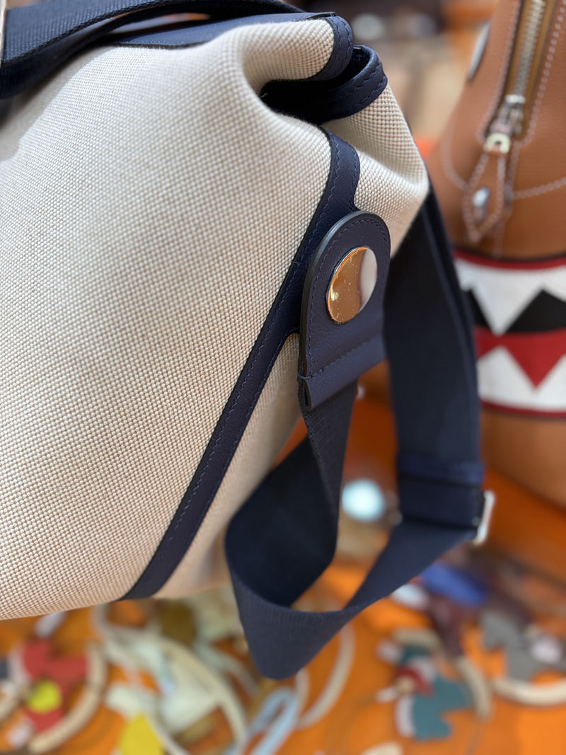 エルメス メンズバッグ HERMES R.M.S 12H bag フール トゥ バッグ ブルーサフィール トワルアッシュ シルバー金具 2634707 HERMES R.M.S 12H bag - 画像 (7)