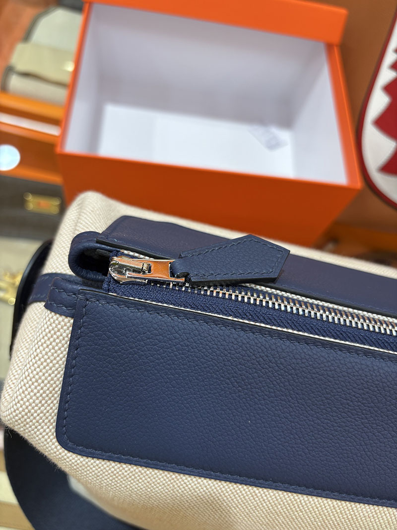 エルメス メンズバッグ HERMES R.M.S 12H bag フール トゥ バッグ ブルーサフィール トワルアッシュ シルバー金具 2634707 HERMES R.M.S 12H bag - 画像 (6)
