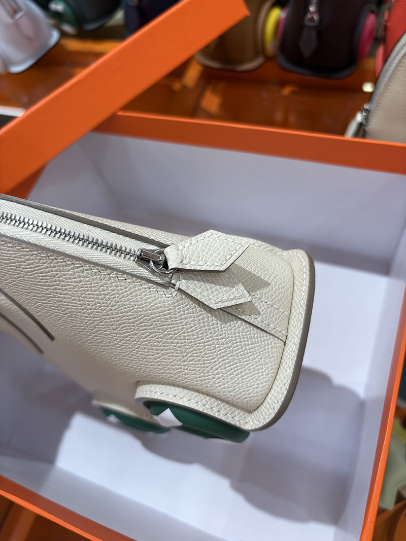 エルメスコピー通販 HERMES ボリードオンホイールズ ミニ ナタ ヴォーエプソン シルバー金具 2634718 ボリード オン ホイールズ - 画像 (5)