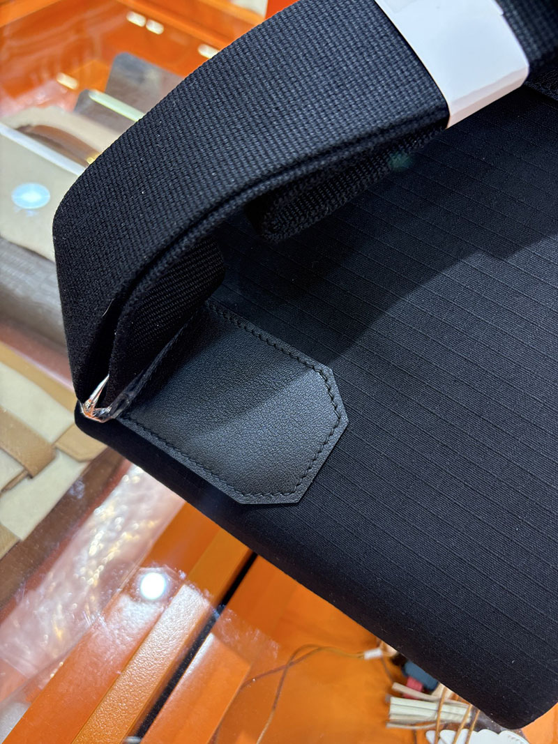 エルメス アッカド PM HERMES Hac a Dos PM ブラック スイフト/トワルアッシュ シルバー金具 2634729 Hac a Dos 定価 - 画像 (4)
