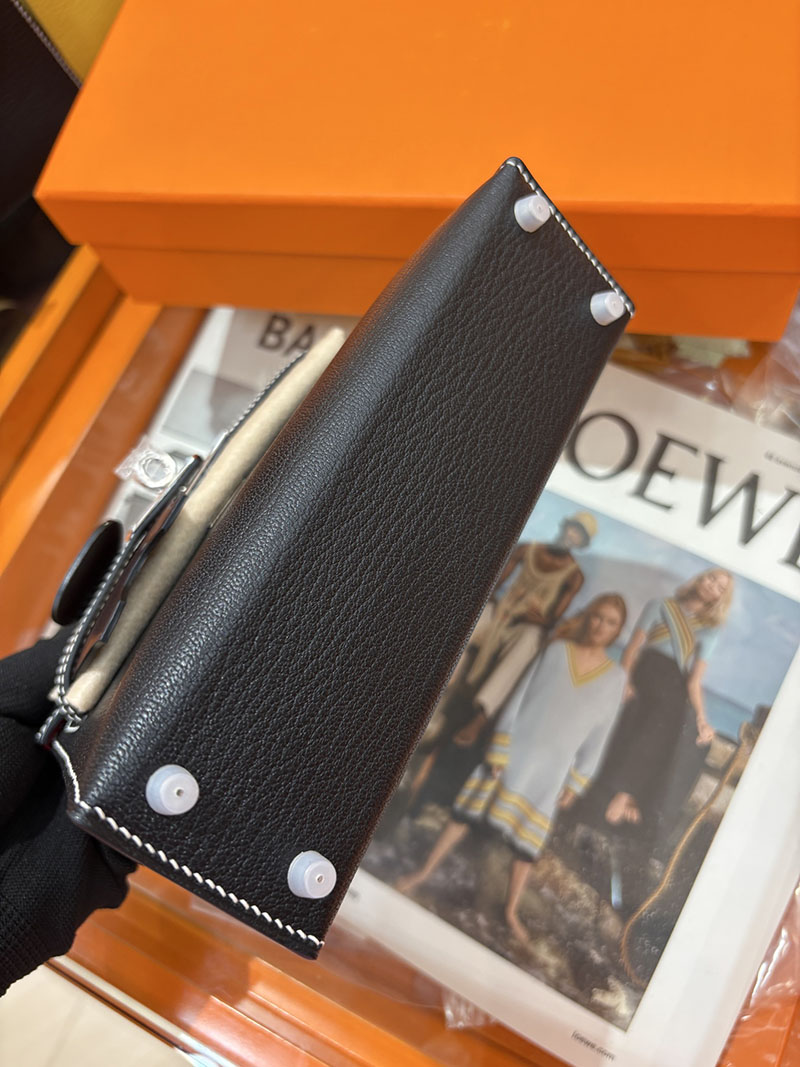 ミニケリー 定価 HERMES ケリーミニ2 外縫い ブラック シェブルミゾル シルバー金具 H073628CK89 エルメス ケリーミニ2 - 画像 (4)
