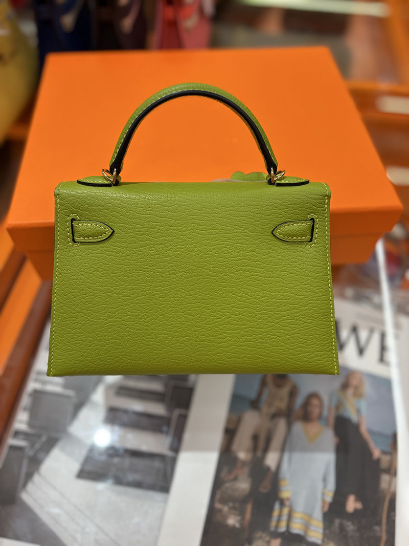 ミニケリー 定価 HERMES ケリーミニ2 外縫い アニスグリーン シェブルミゾル ゴールド金具 H073628CC66 エルメス ケリーミニ2 - 画像 (5)