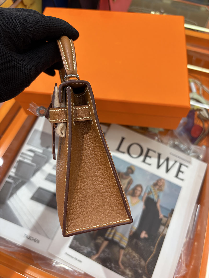 ミニケリー 定価 HERMES ケリーミニ2 外縫い ゴールド シェブルミゾル シルバー金具 H073628CK37 エルメス ケリーミニ2 - 画像 (7)