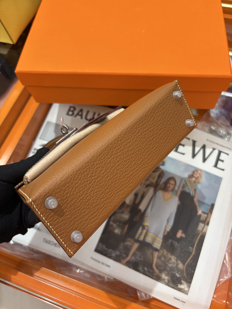 ミニケリー 定価 HERMES ケリーミニ2 外縫い ゴールド シェブルミゾル シルバー金具 H073628CK37 エルメス ケリーミニ2 - 画像 (4)
