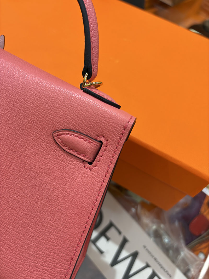 ミニケリー 定価 HERMES ケリーミニ2 外縫い ローズアザレ シェブルミゾル ゴールド金具 H073628CC8W エルメス ケリーミニ2 - 画像 (6)