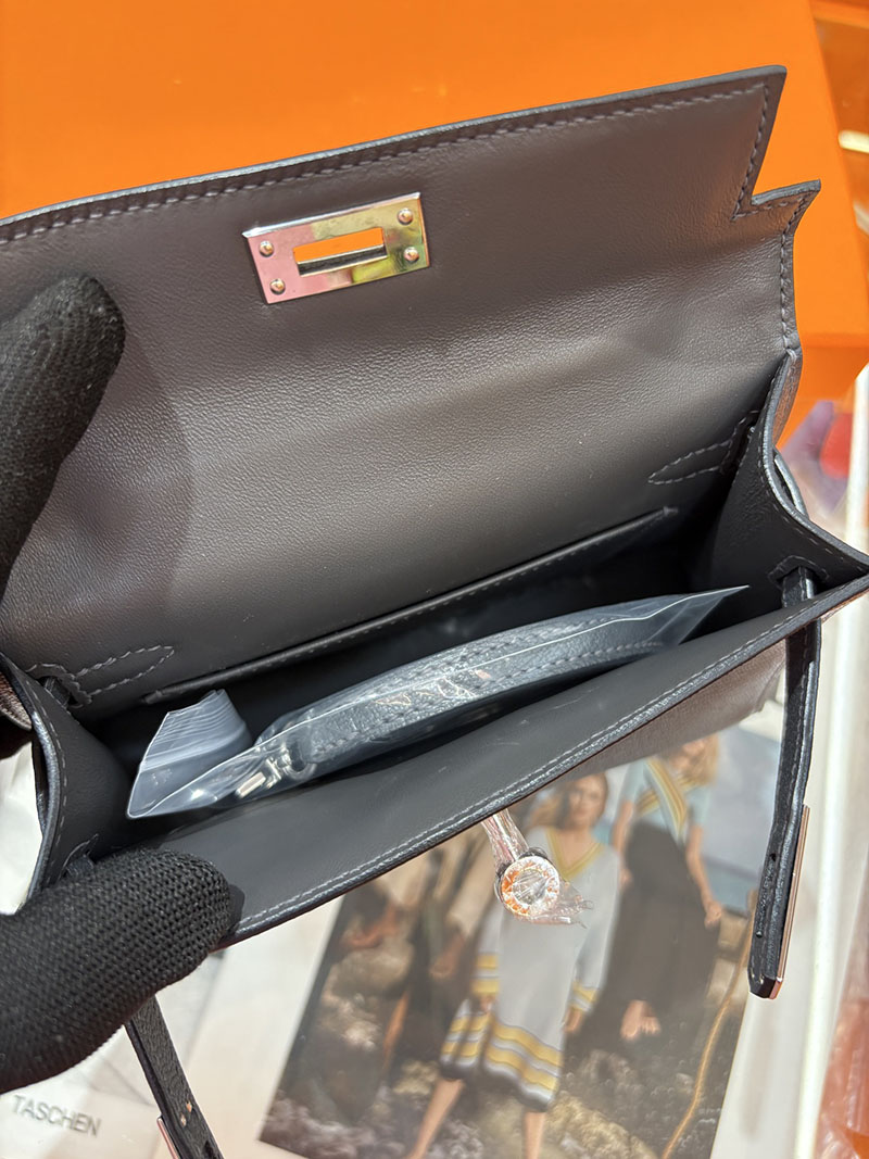 ミニケリー 定価 HERMES ケリーミニ2 外縫い グラファイト シェブルミゾル シルバー金具 H073628CK88 エルメス ケリーミニ2 - 画像 (2)