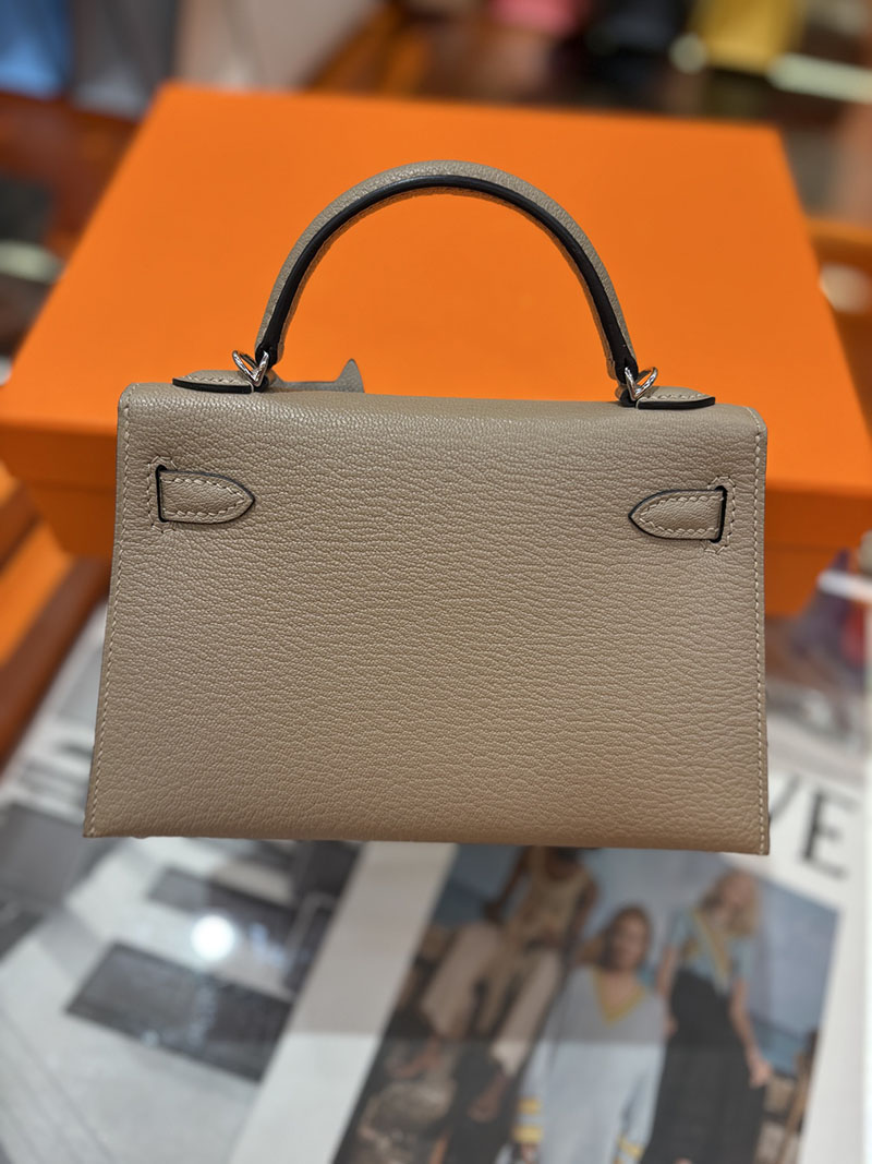 ミニケリー 定価 HERMES ケリーミニ2 外縫い トゥルティールグレー シェブルミゾル シルバー金具 H073628CK81 エルメス ケリーミニ2 - 画像 (5)