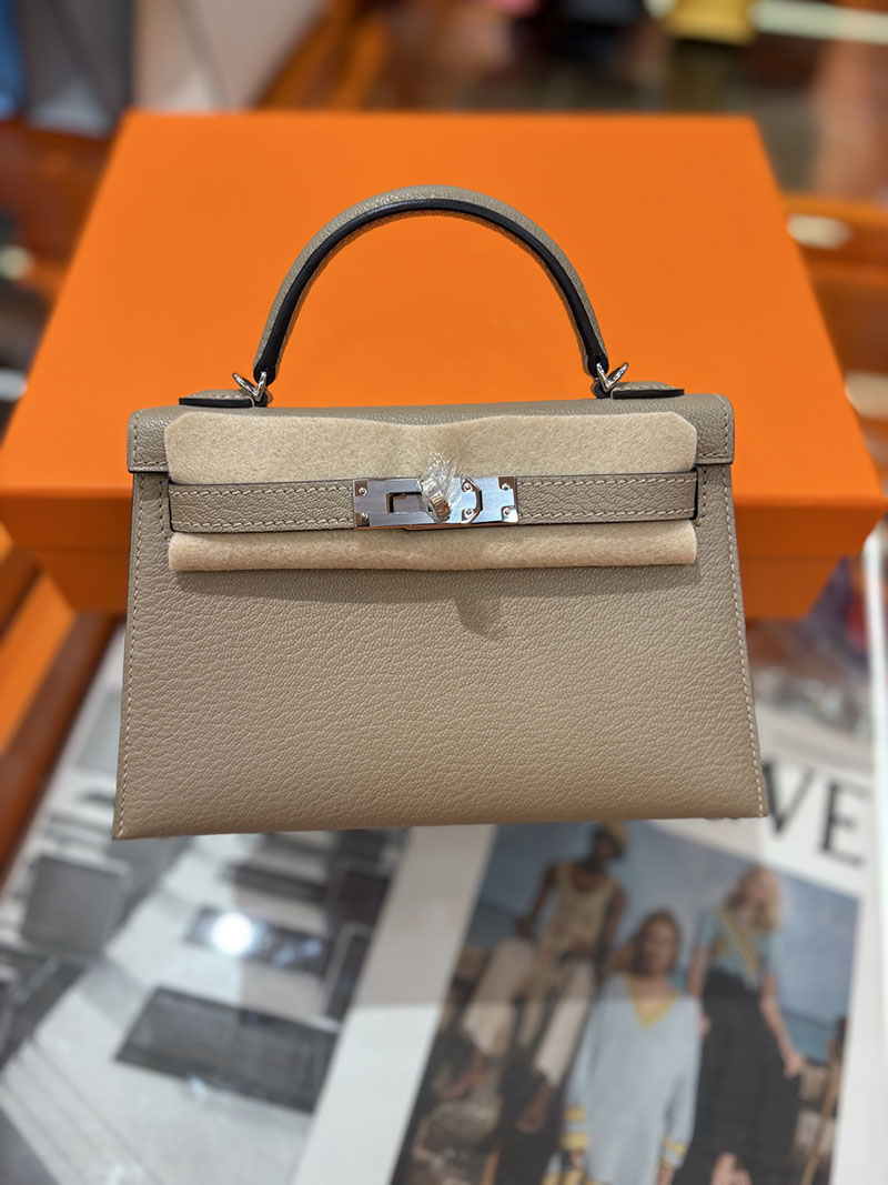 ミニケリー 定価 HERMES ケリーミニ2 外縫い トゥルティールグレー シェブルミゾル シルバー金具 H073628CK81 エルメス ケリーミニ2 - 画像 (2)