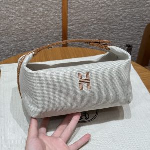 エルメス ポーチ キャンバス